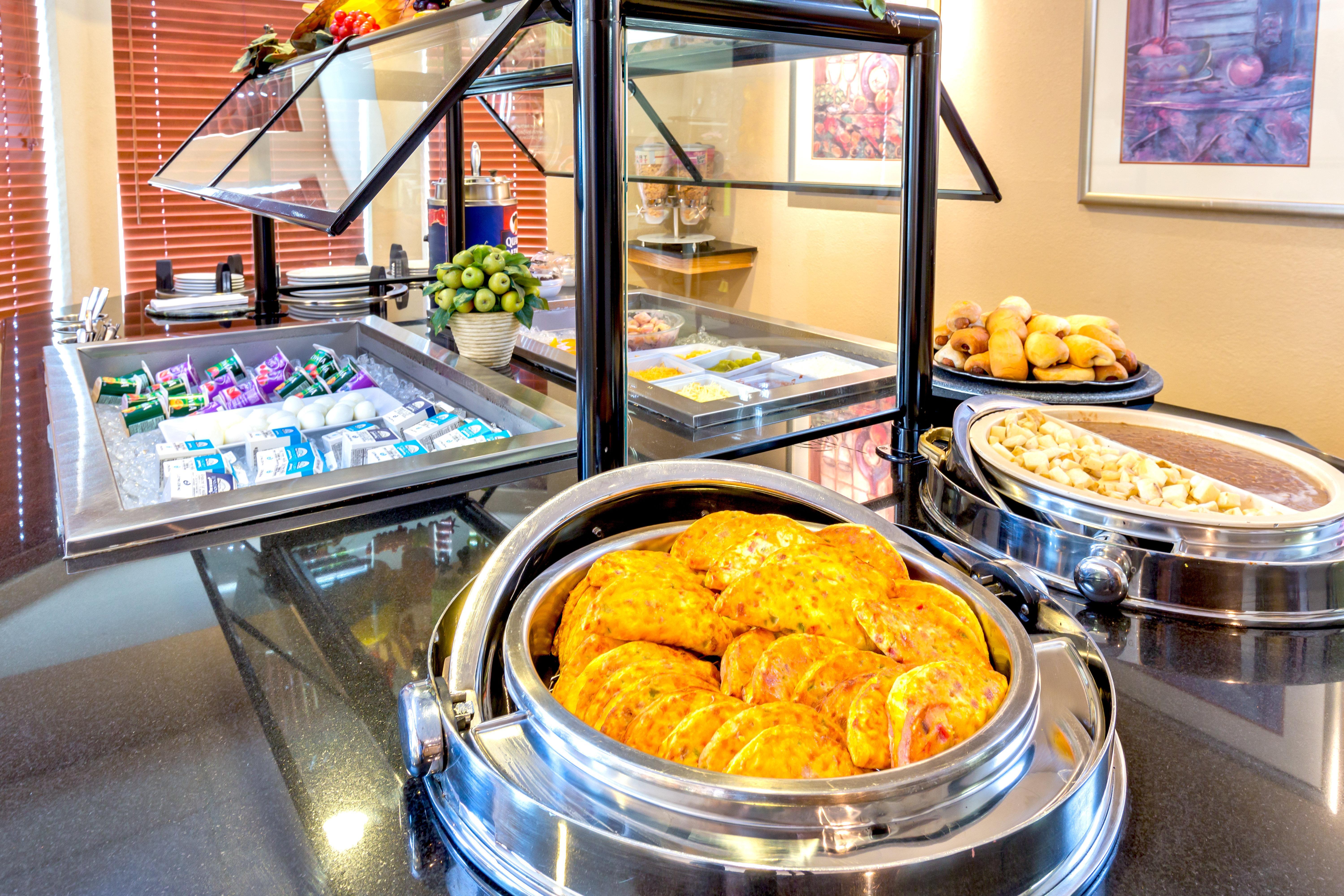 Staybridge Suites - Brownsville By Ihg Экстерьер фото