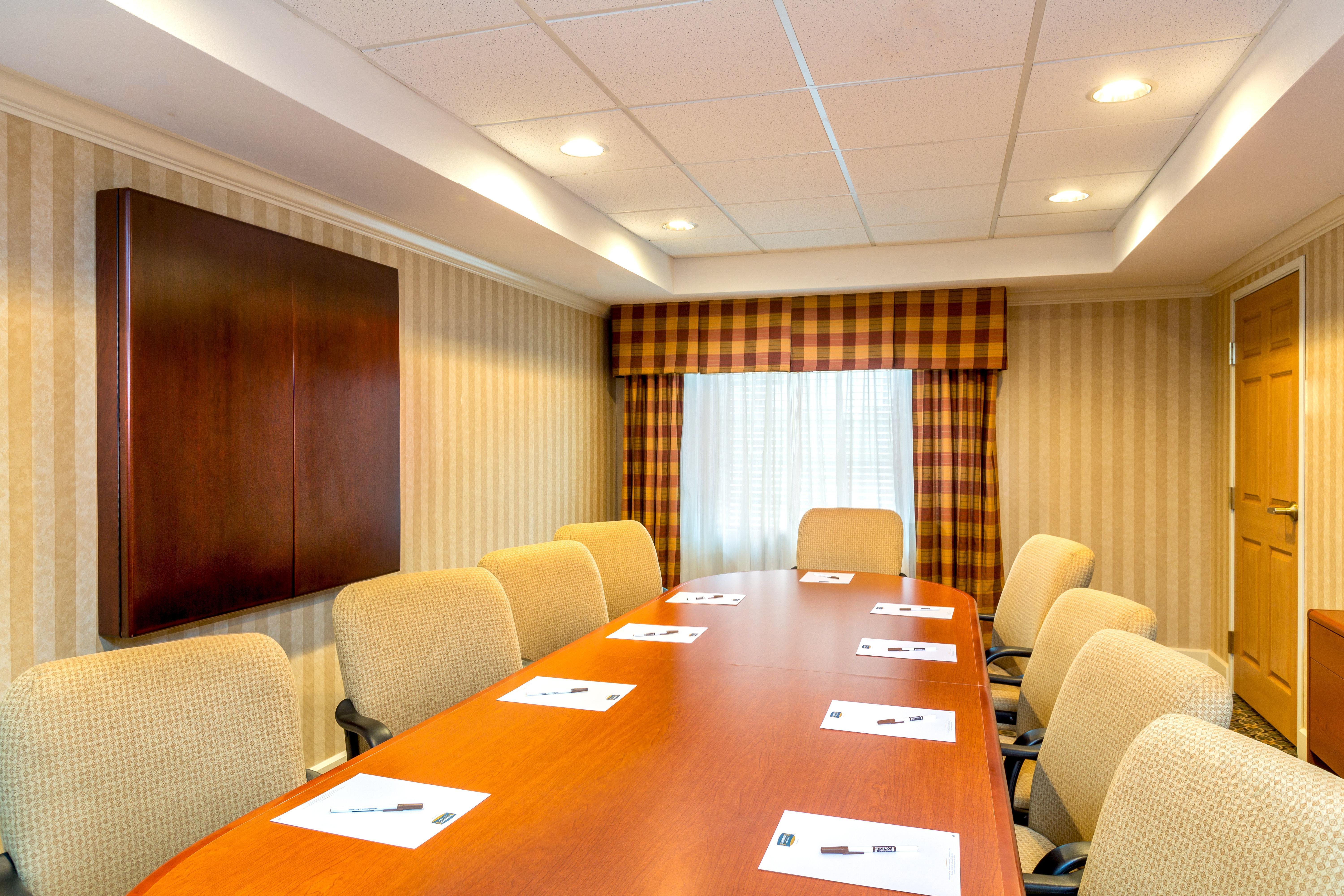 Staybridge Suites - Brownsville By Ihg Экстерьер фото