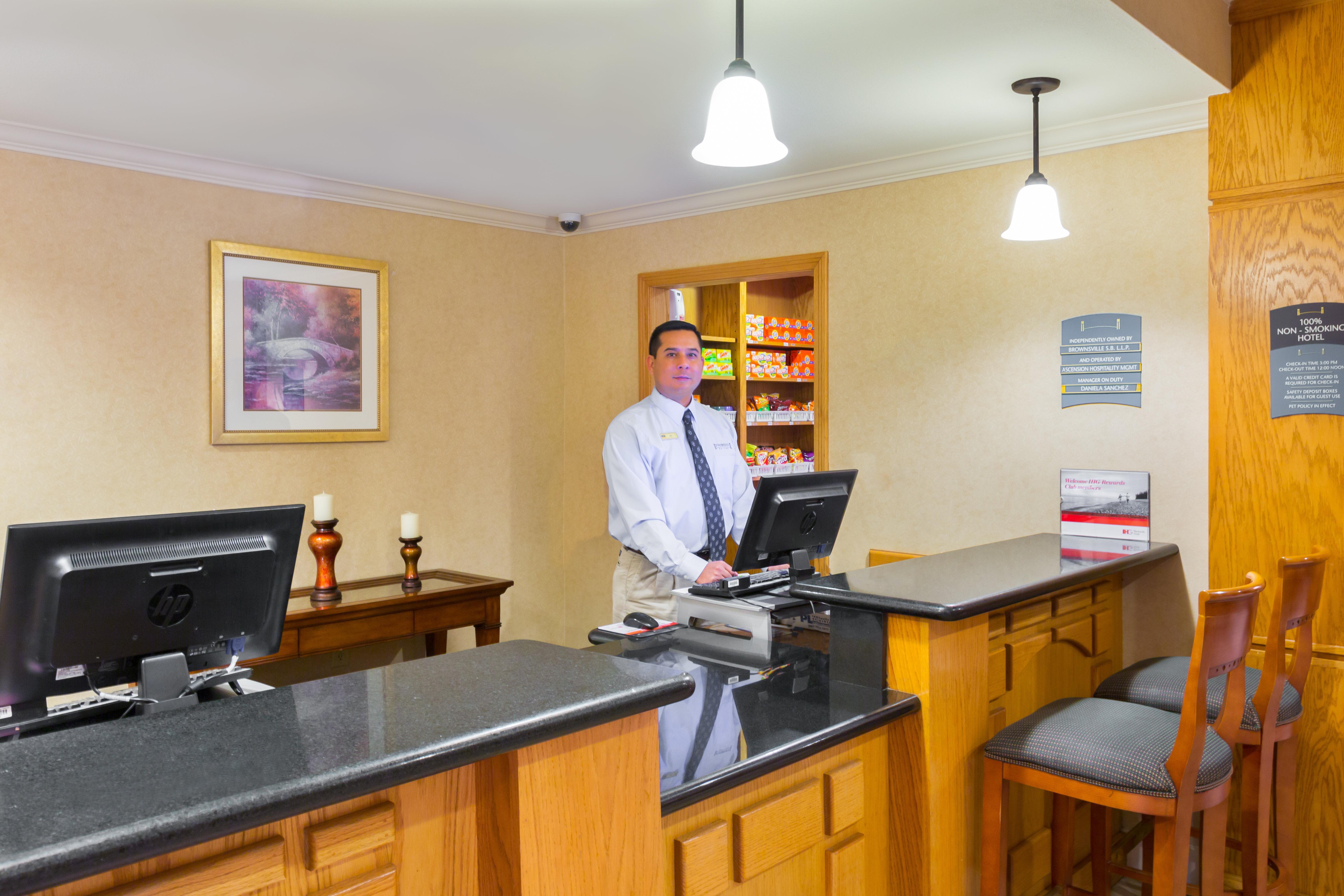 Staybridge Suites - Brownsville By Ihg Экстерьер фото