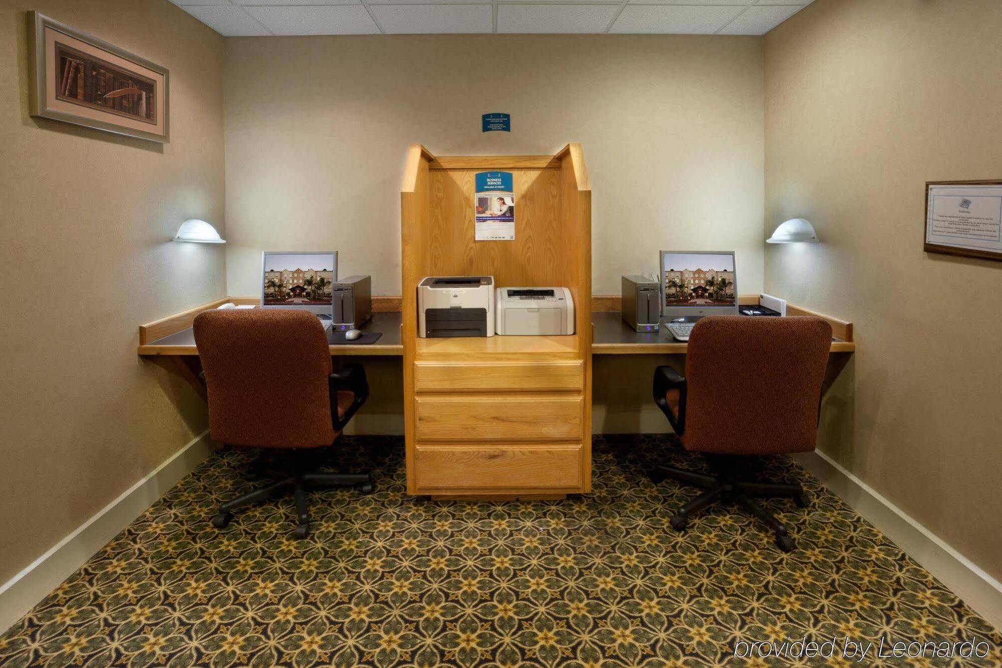 Staybridge Suites - Brownsville By Ihg Экстерьер фото